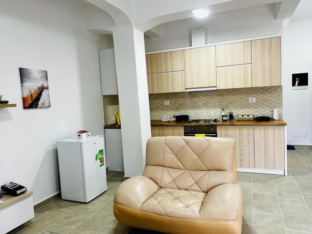 Kristian Apartments ベラト エクステリア 写真