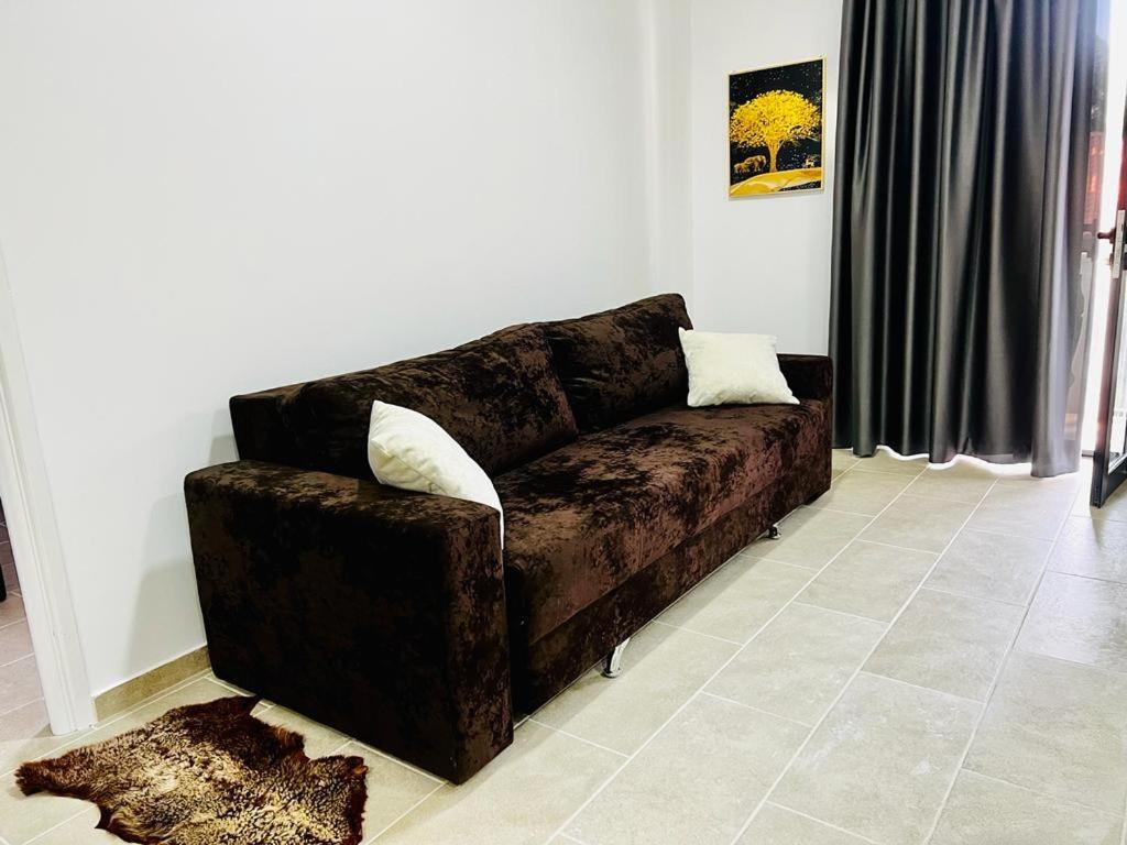 Kristian Apartments ベラト エクステリア 写真
